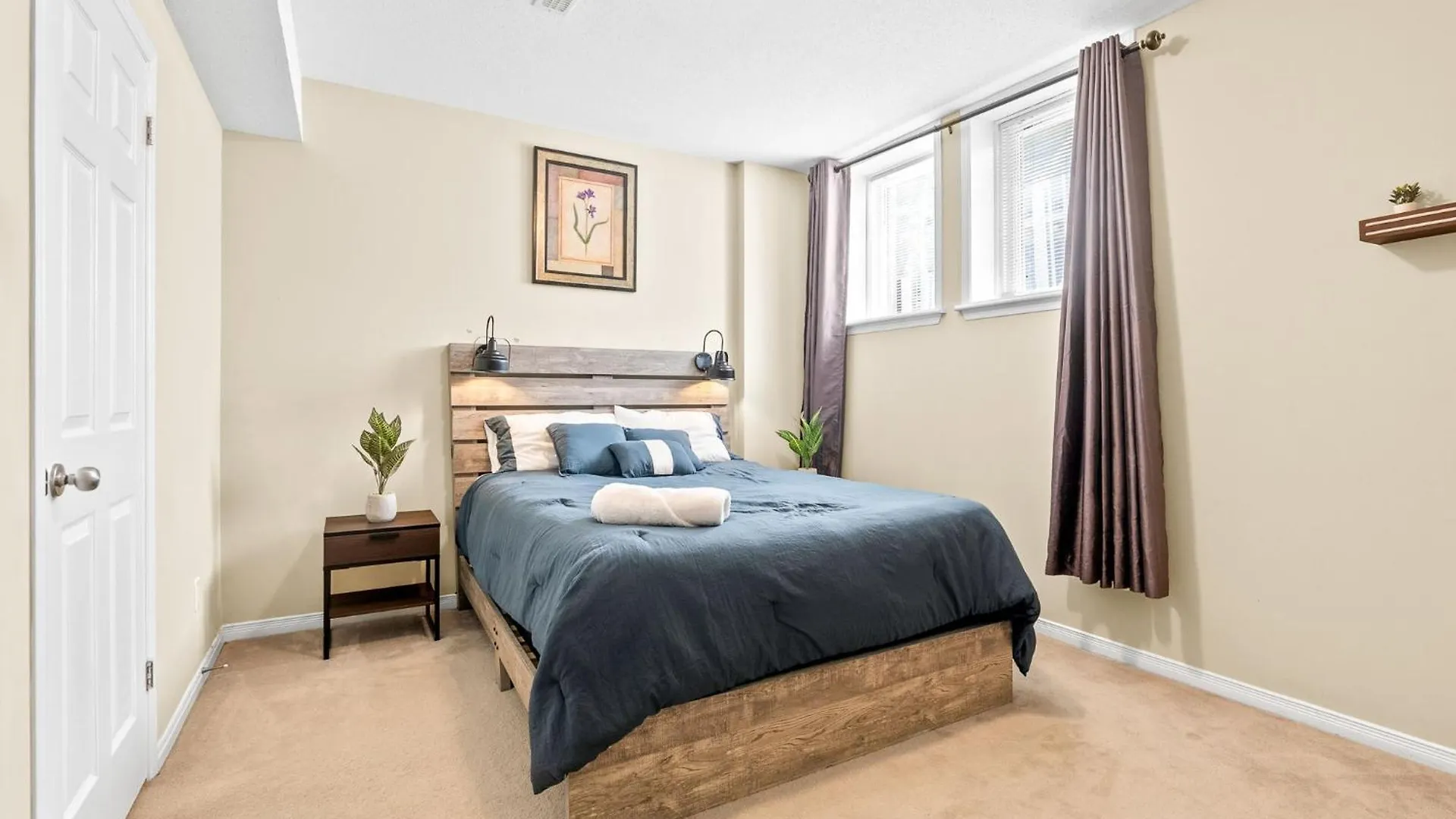 Cozy Modern Condo 15 Mins From Dt With Free Parking Ottawa