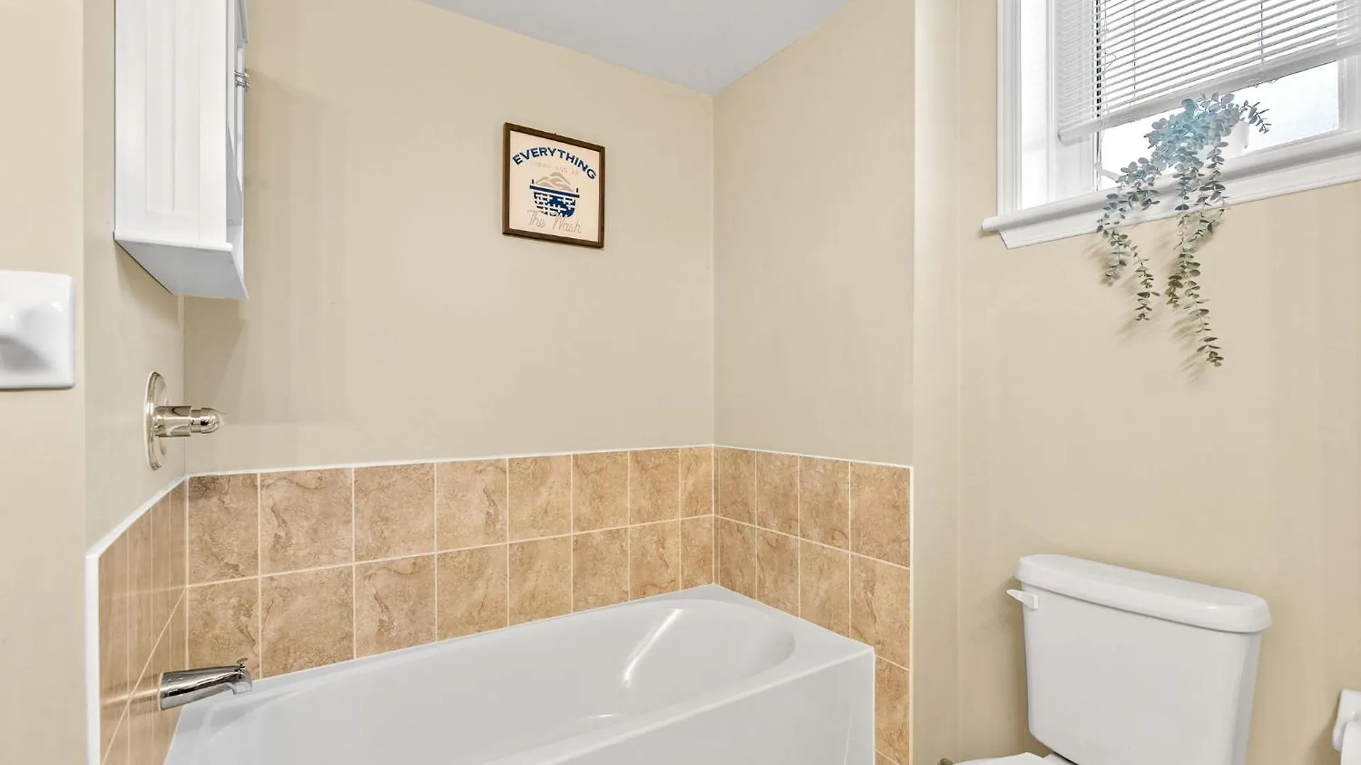 アパート Cozy Modern Condo 15 Mins From Dt With Free Parking オタワ